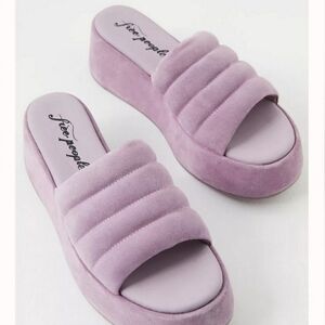Free People Almost Paradise Suede Platform Slip in Orchid Pink 37.5 / 7.5